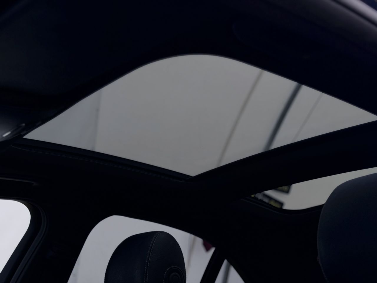 Mercedes-Benz C180 | 18