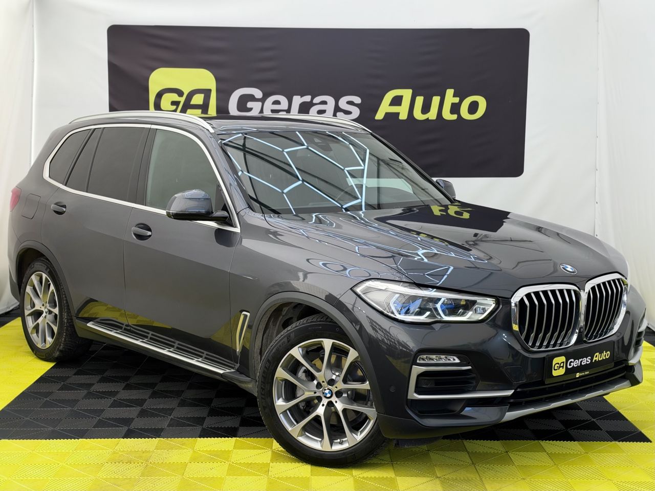 BMW X5 | 2