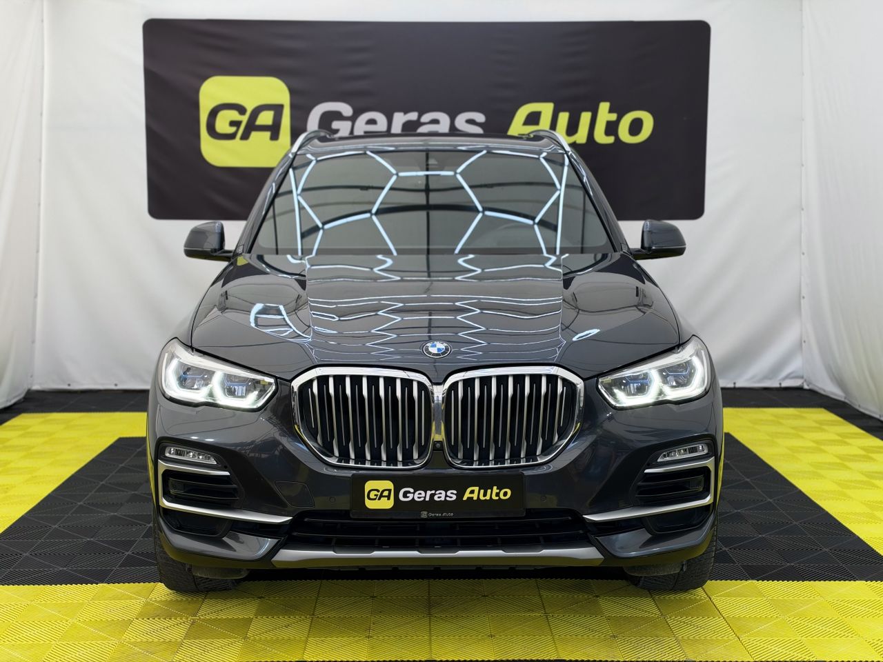 BMW X5 | 6