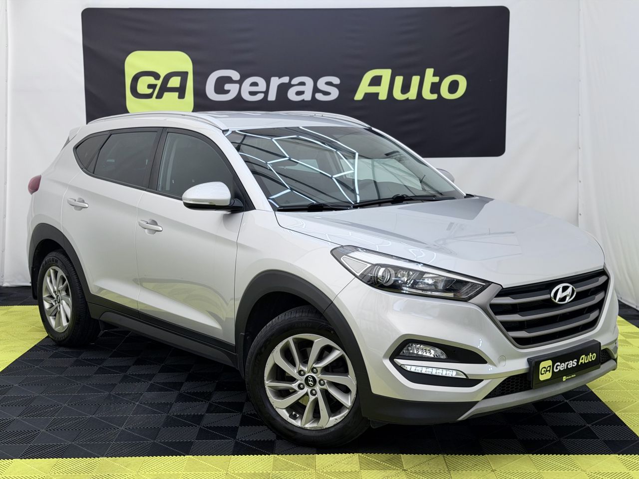 Hyundai Tucson | 2