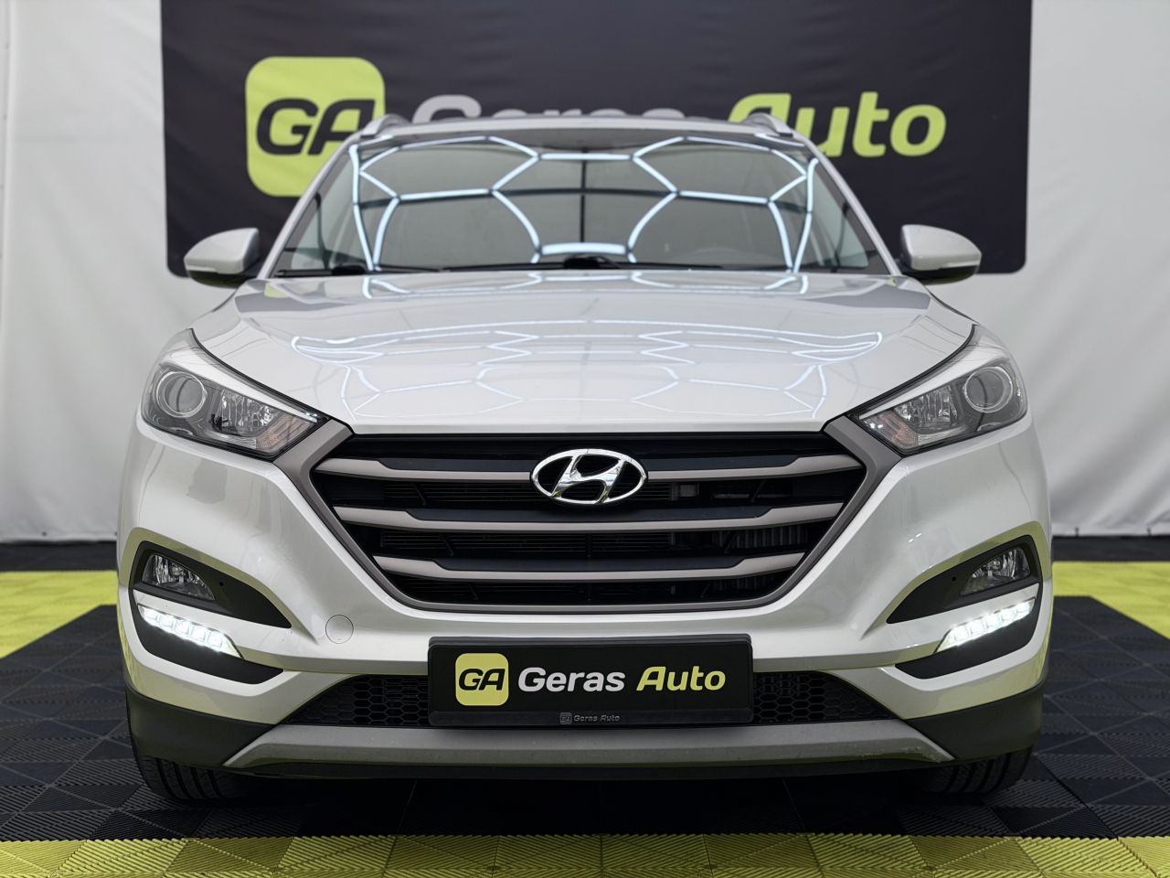 Hyundai Tucson | 1