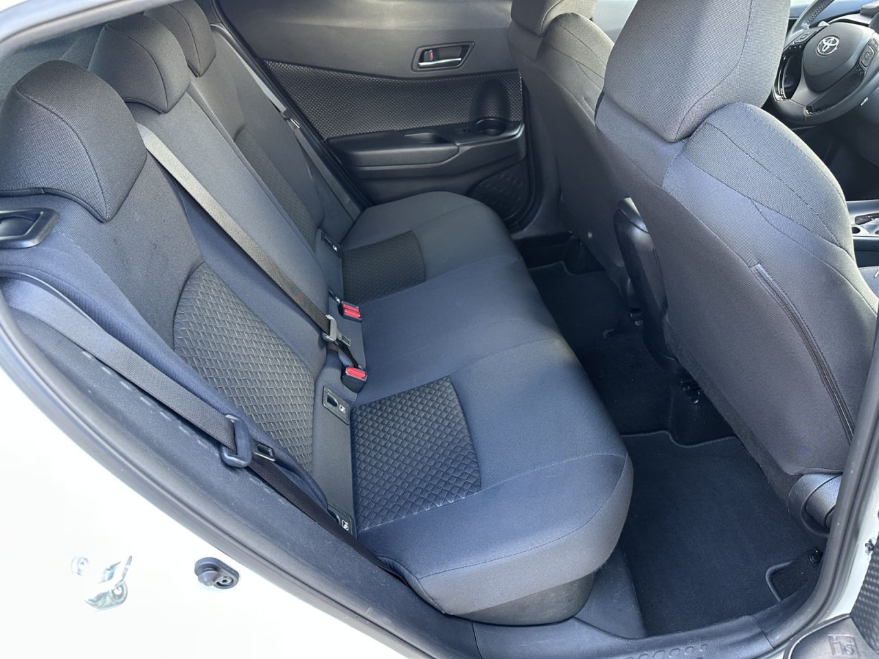 Toyota C-HR | 4