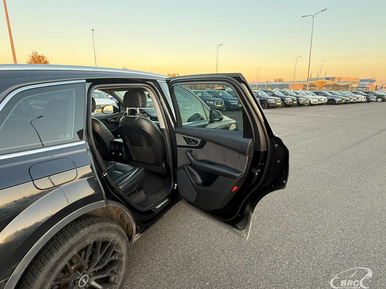 Audi Q7 | 8
