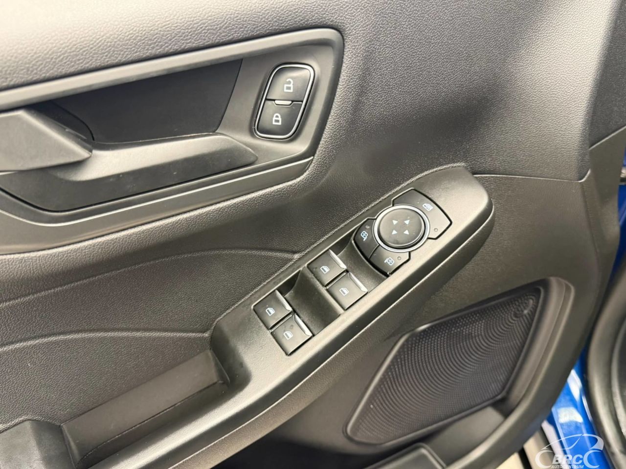 Ford Escape | 12