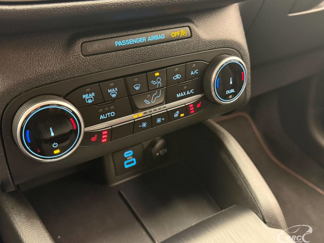 Ford Escape | 17