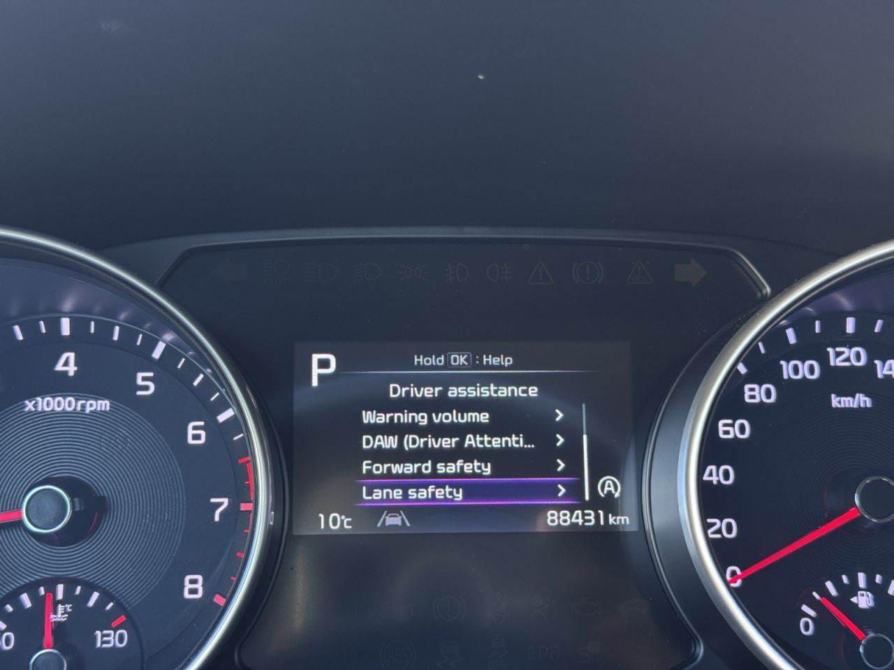 Kia Cee'd | 10