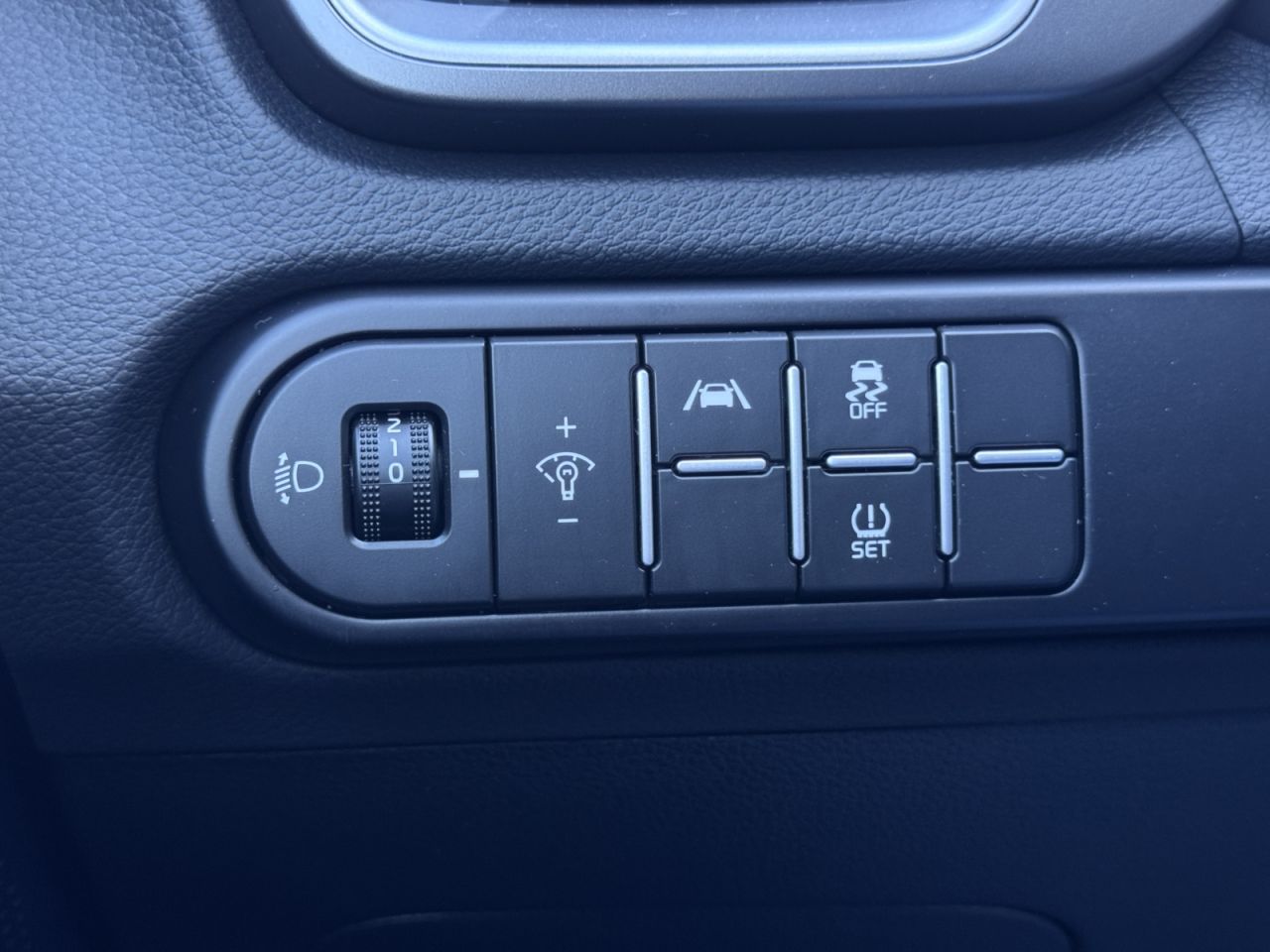Kia Cee'd | 23