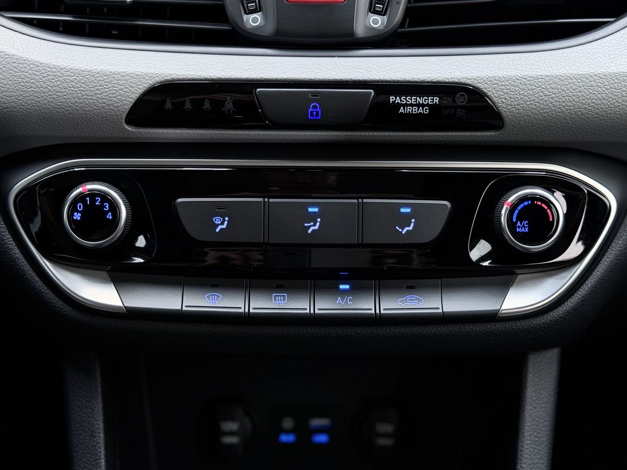 Hyundai i30 | 22