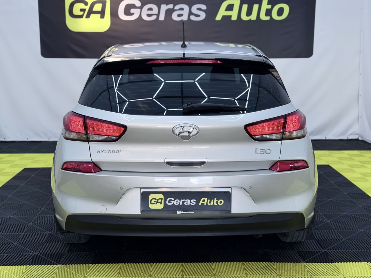Hyundai i30 | 4