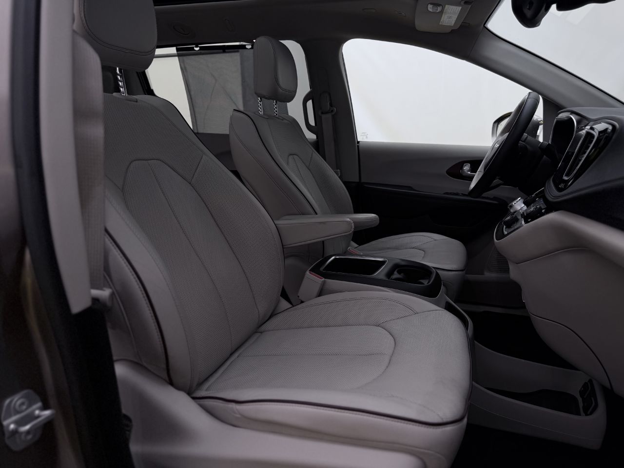 Chrysler Pacifica | 18
