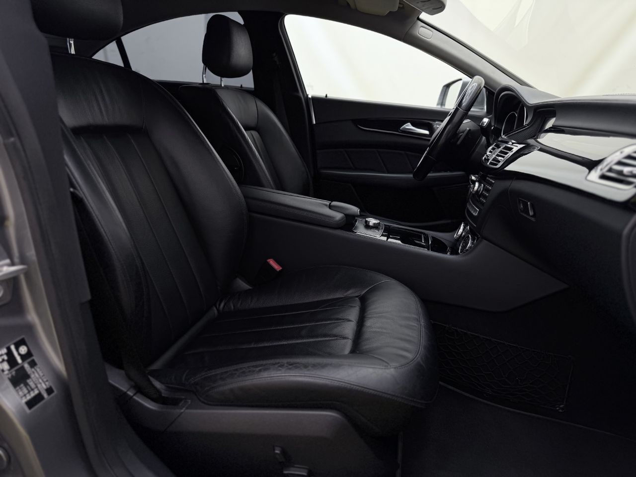 Mercedes-Benz CLS350 | 13