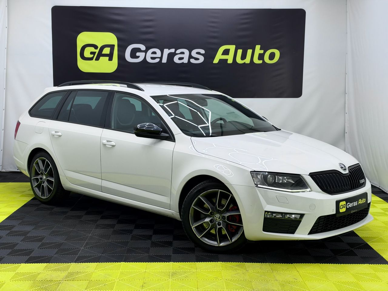 Skoda Octavia | 3