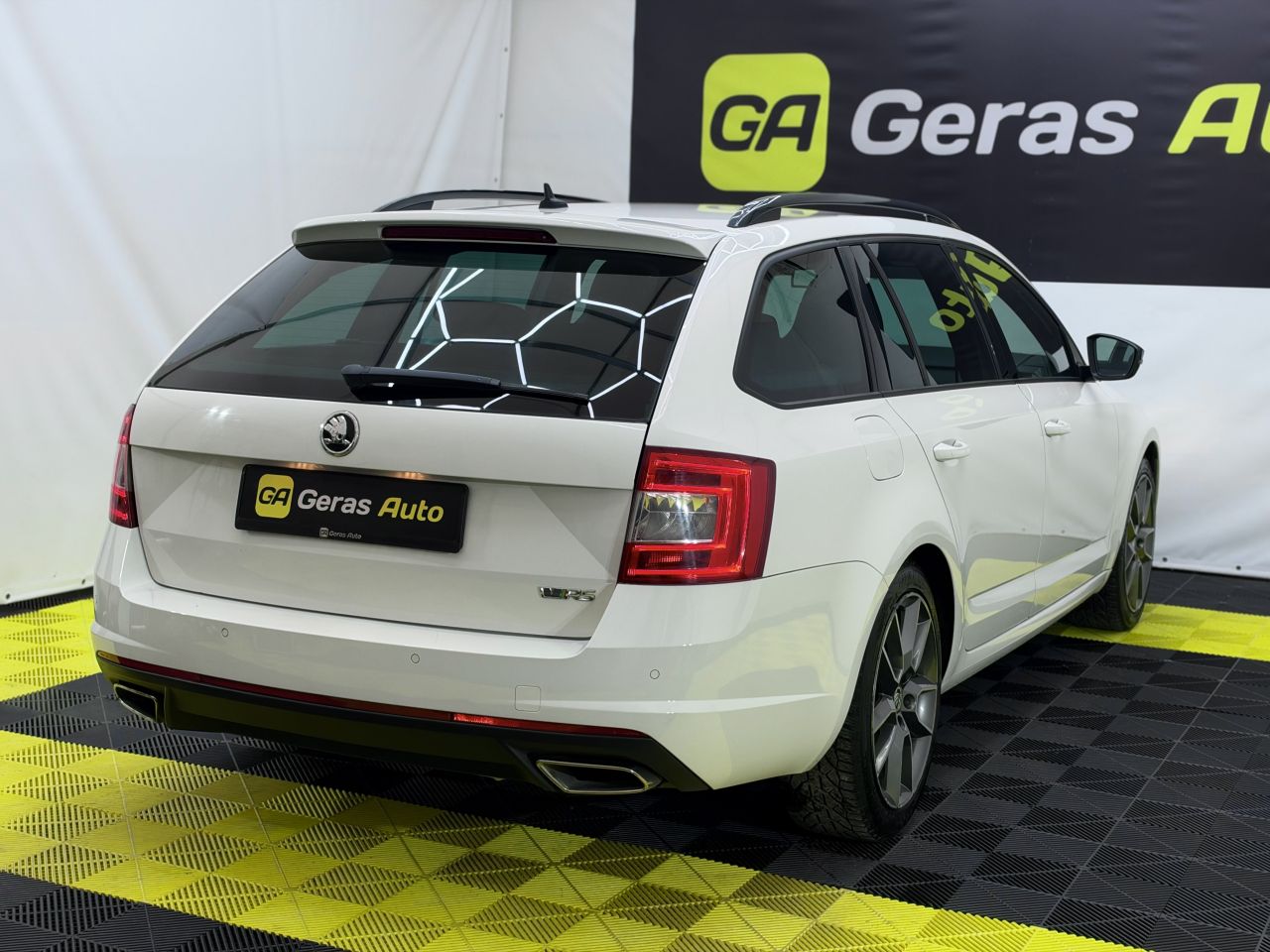 Skoda Octavia | 6