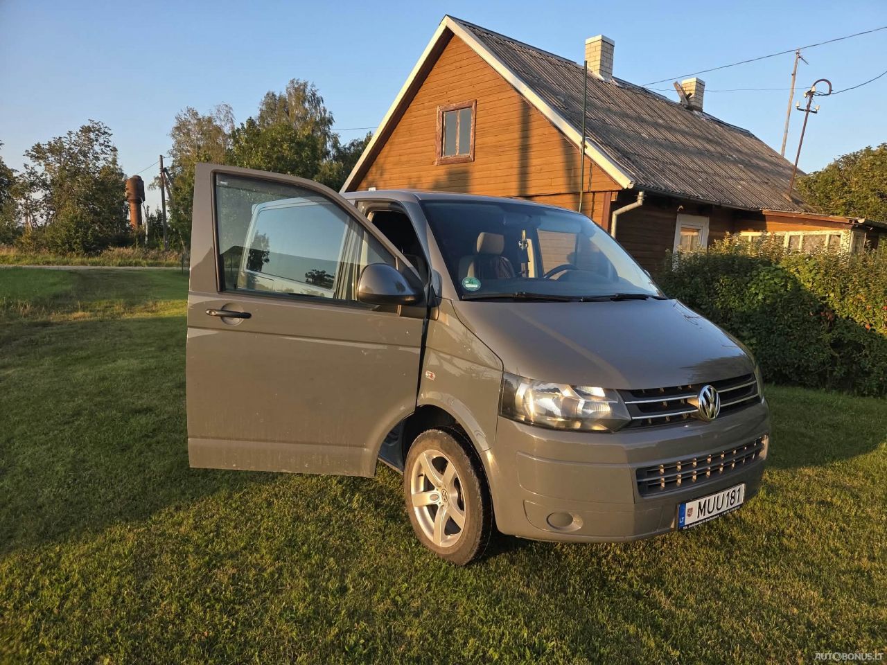 Volkswagen Caravelle | 5