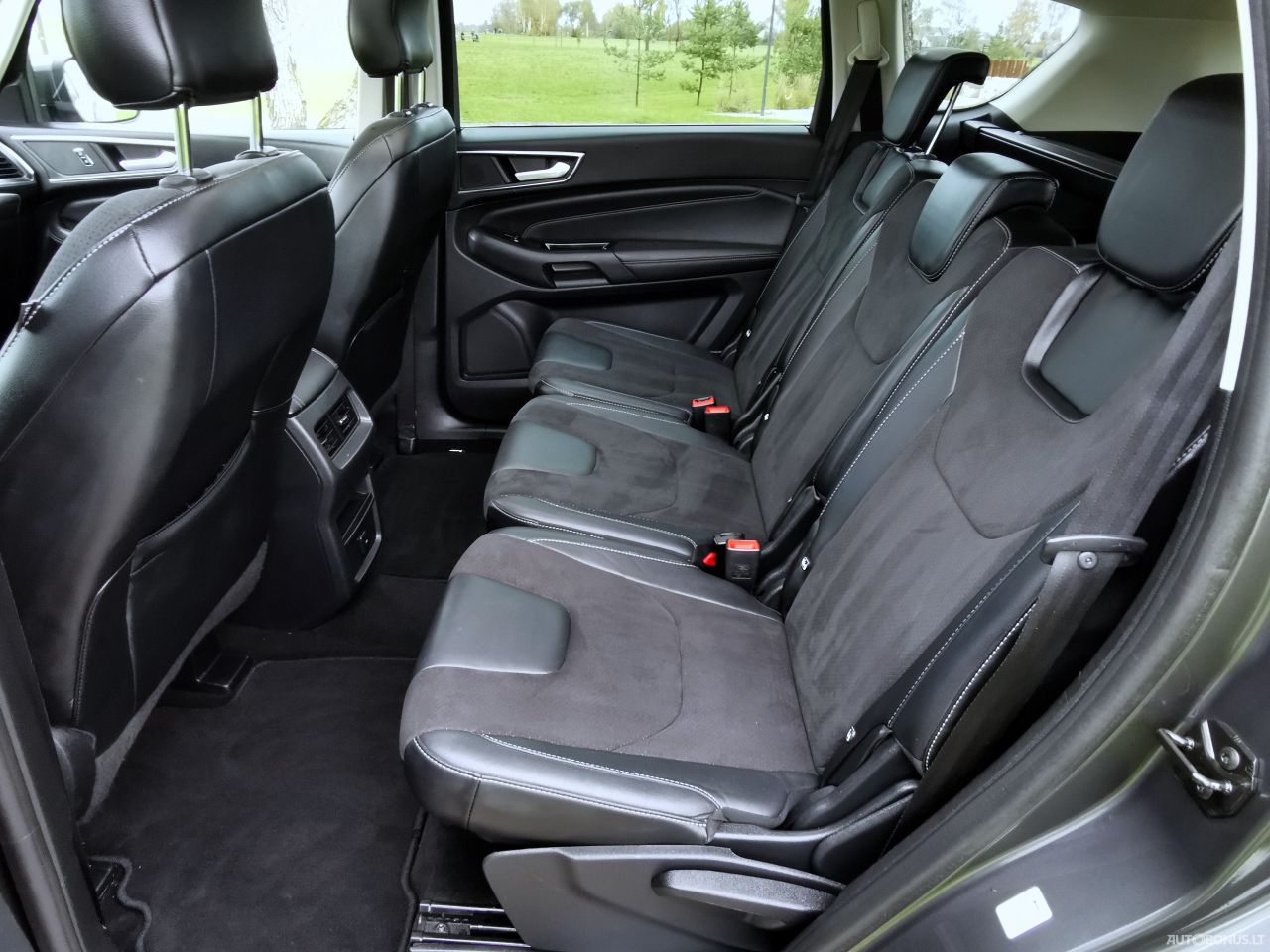 Ford S-MAX | 22