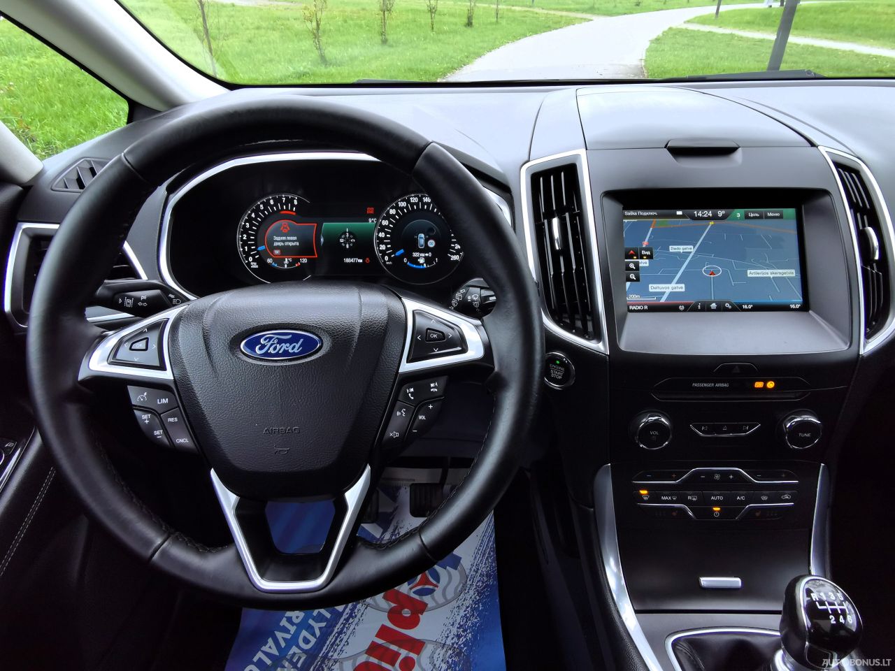 Ford S-MAX | 25