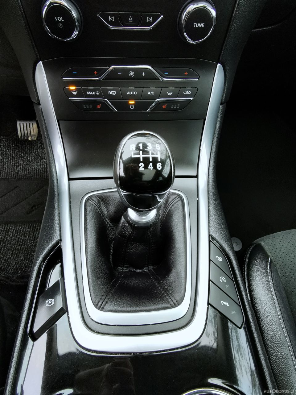 Ford S-MAX | 37
