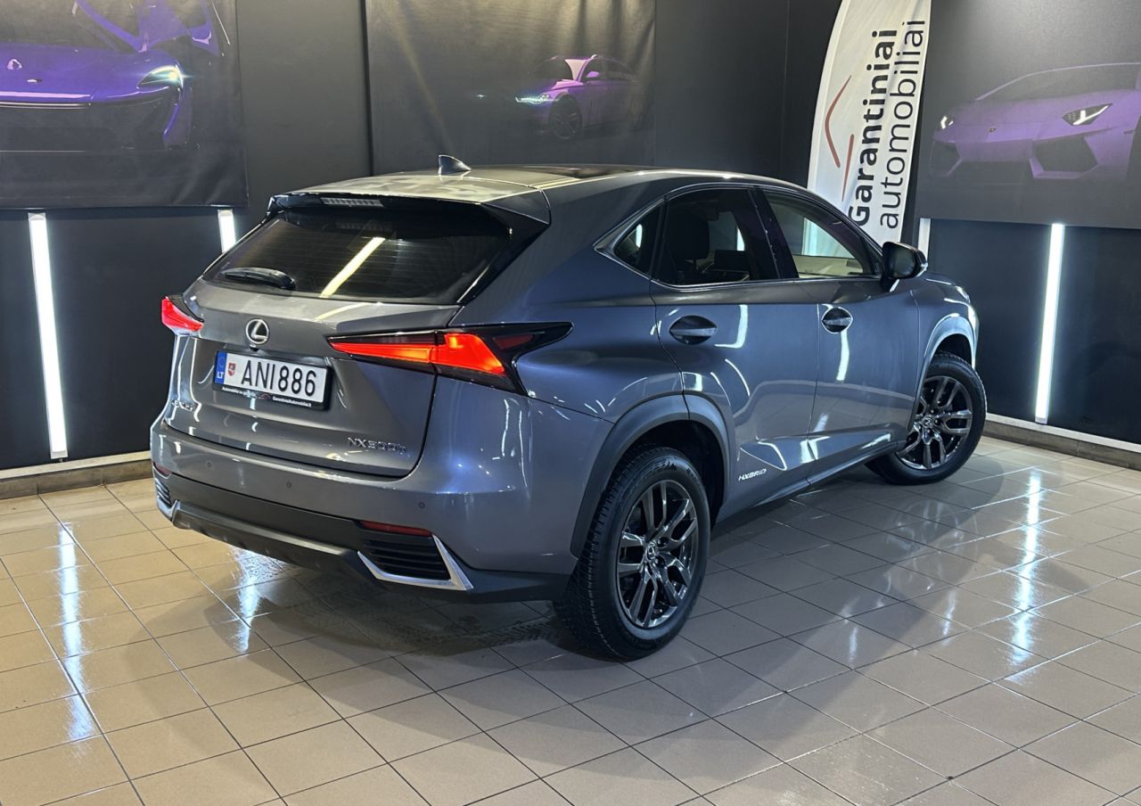 Lexus NX 300h | 1