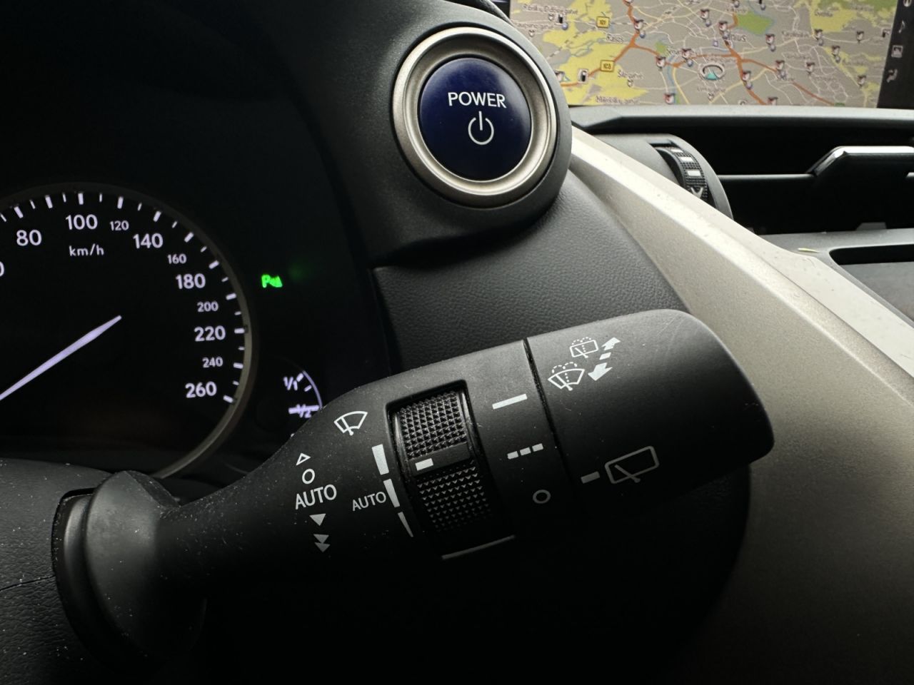 Lexus NX 300h | 11