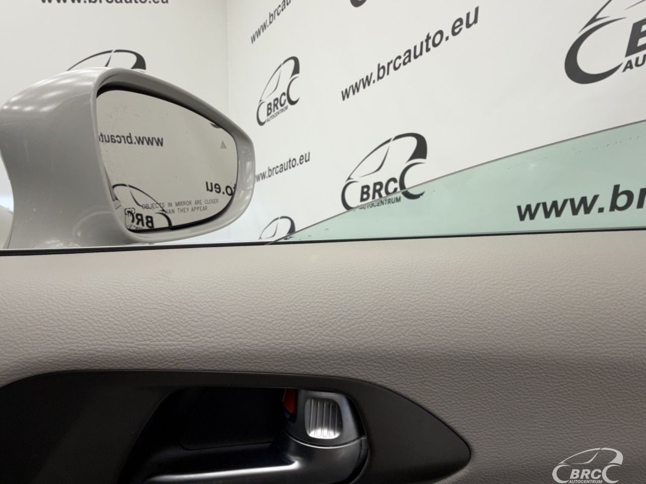 Chrysler Pacifica | 19