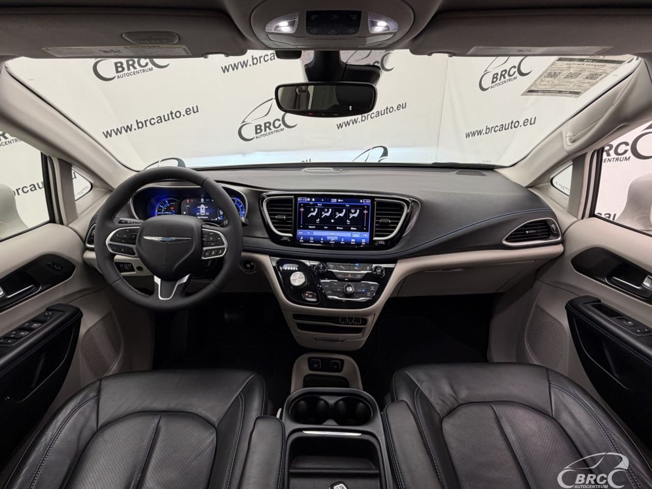 Chrysler Pacifica | 2