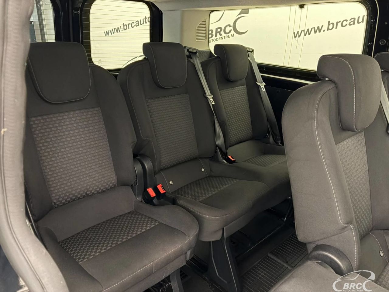 Ford Transit | 9