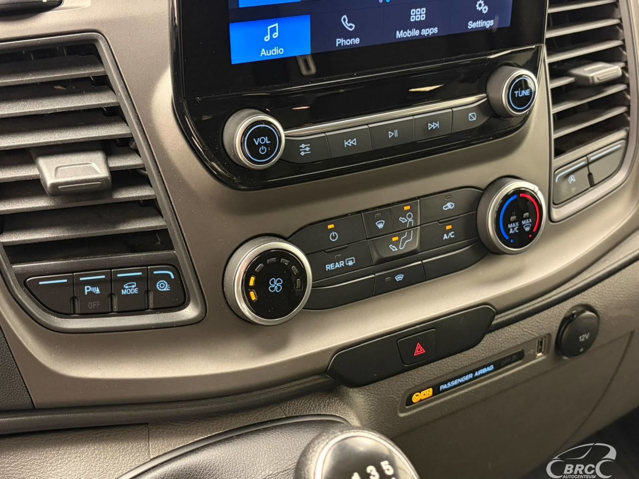 Ford Transit | 16