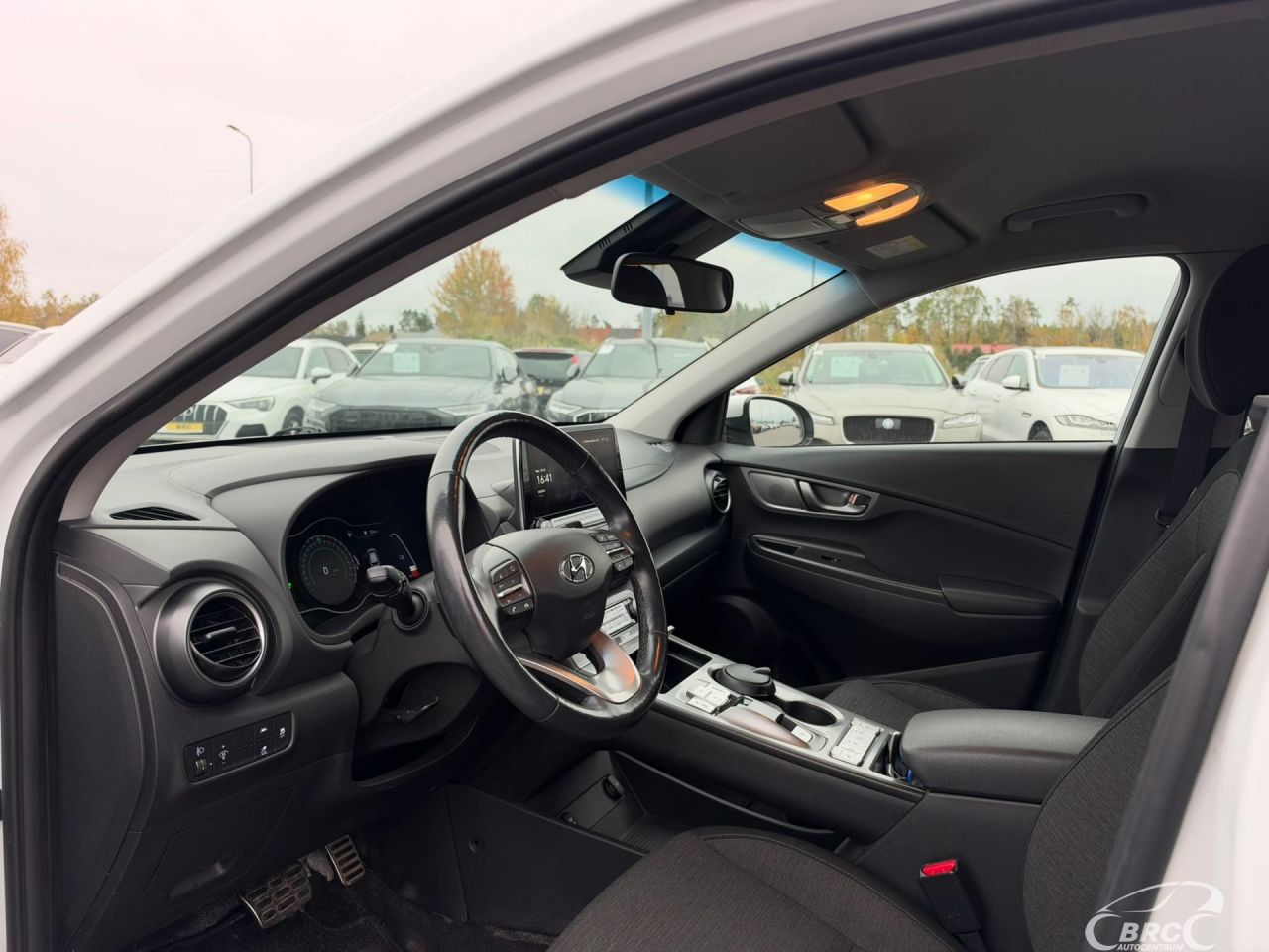 Hyundai Kona | 19