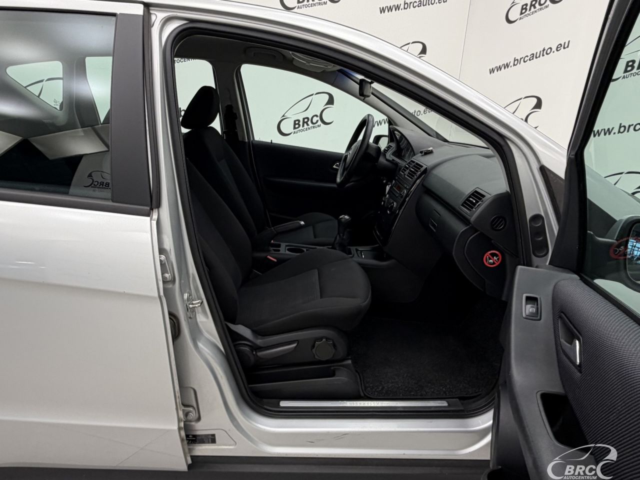 Mercedes-Benz A180 | 3
