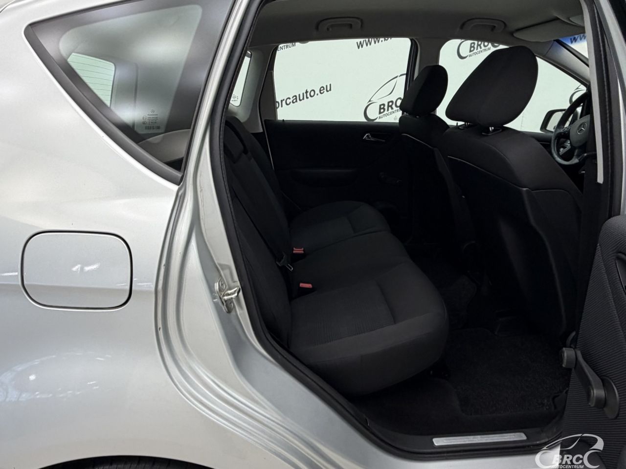 Mercedes-Benz A180 | 8