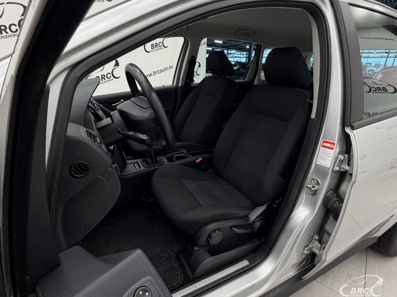 Mercedes-Benz A180 | 19
