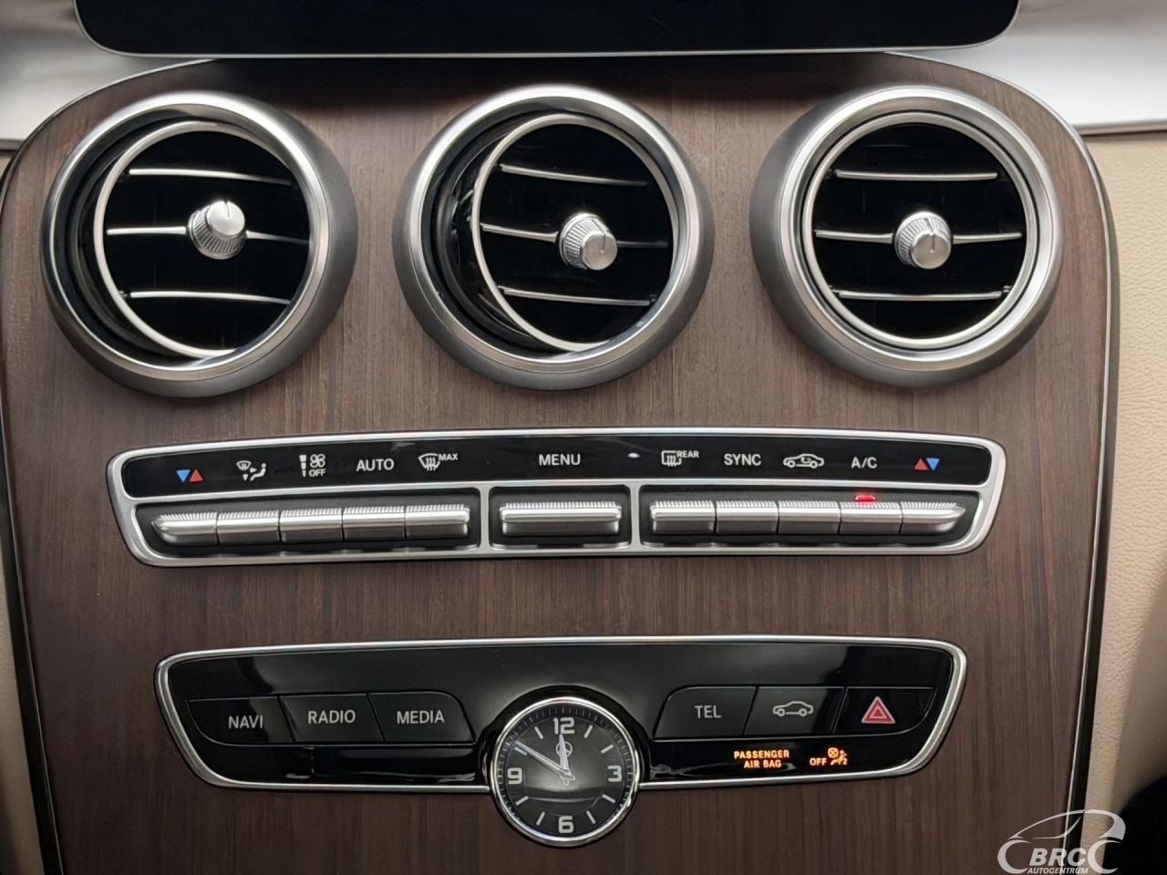 Mercedes-Benz C300 | 17