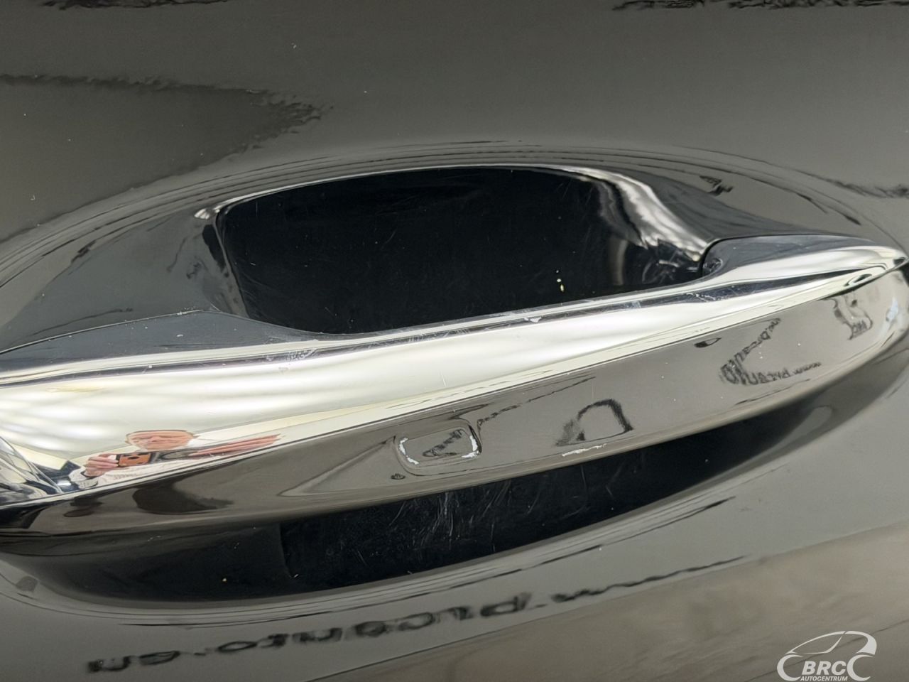 Mercedes-Benz C300 | 12