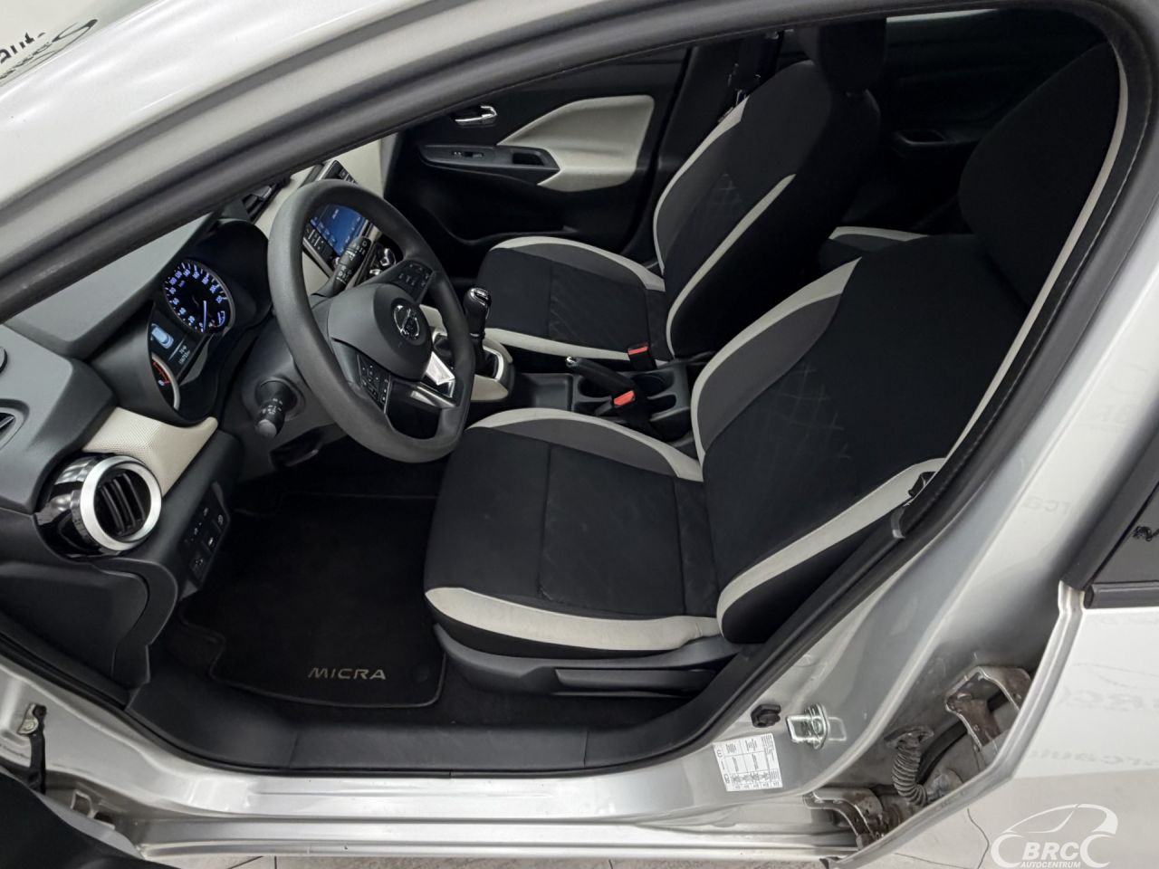 Nissan Micra | 19