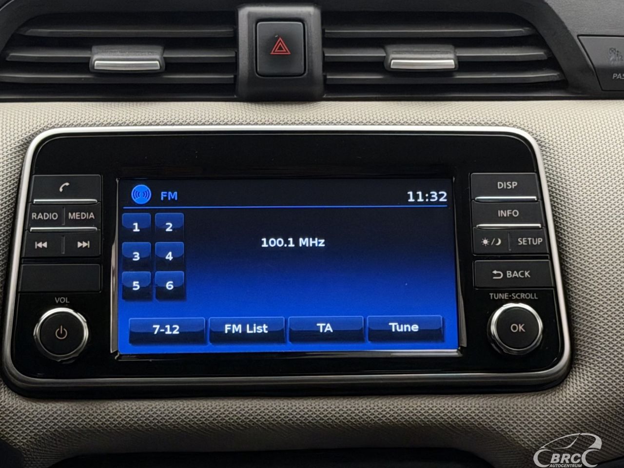 Nissan Micra | 14