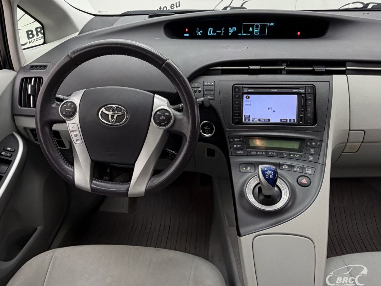 Toyota Prius | 13