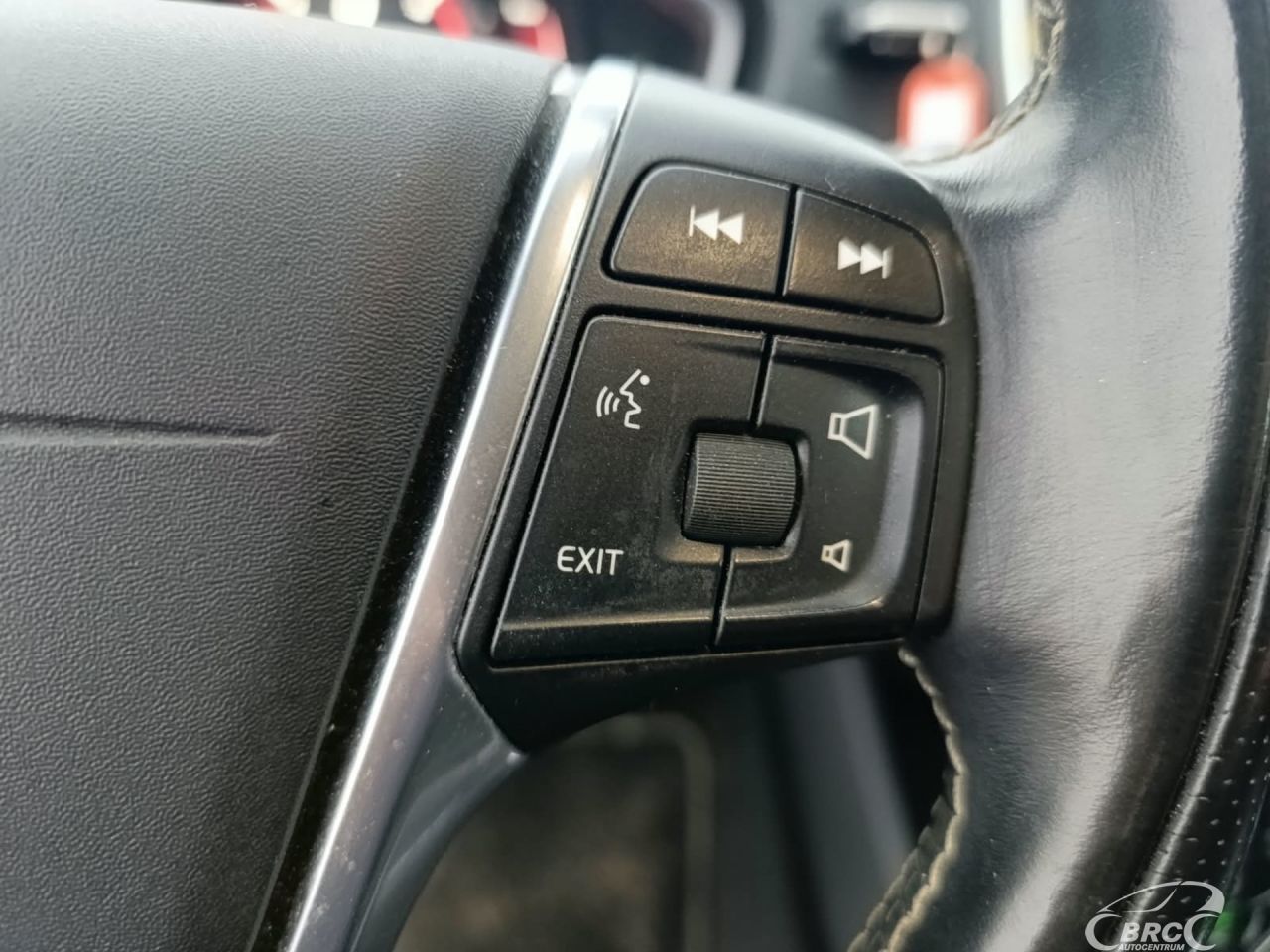 Volvo V40 | 16