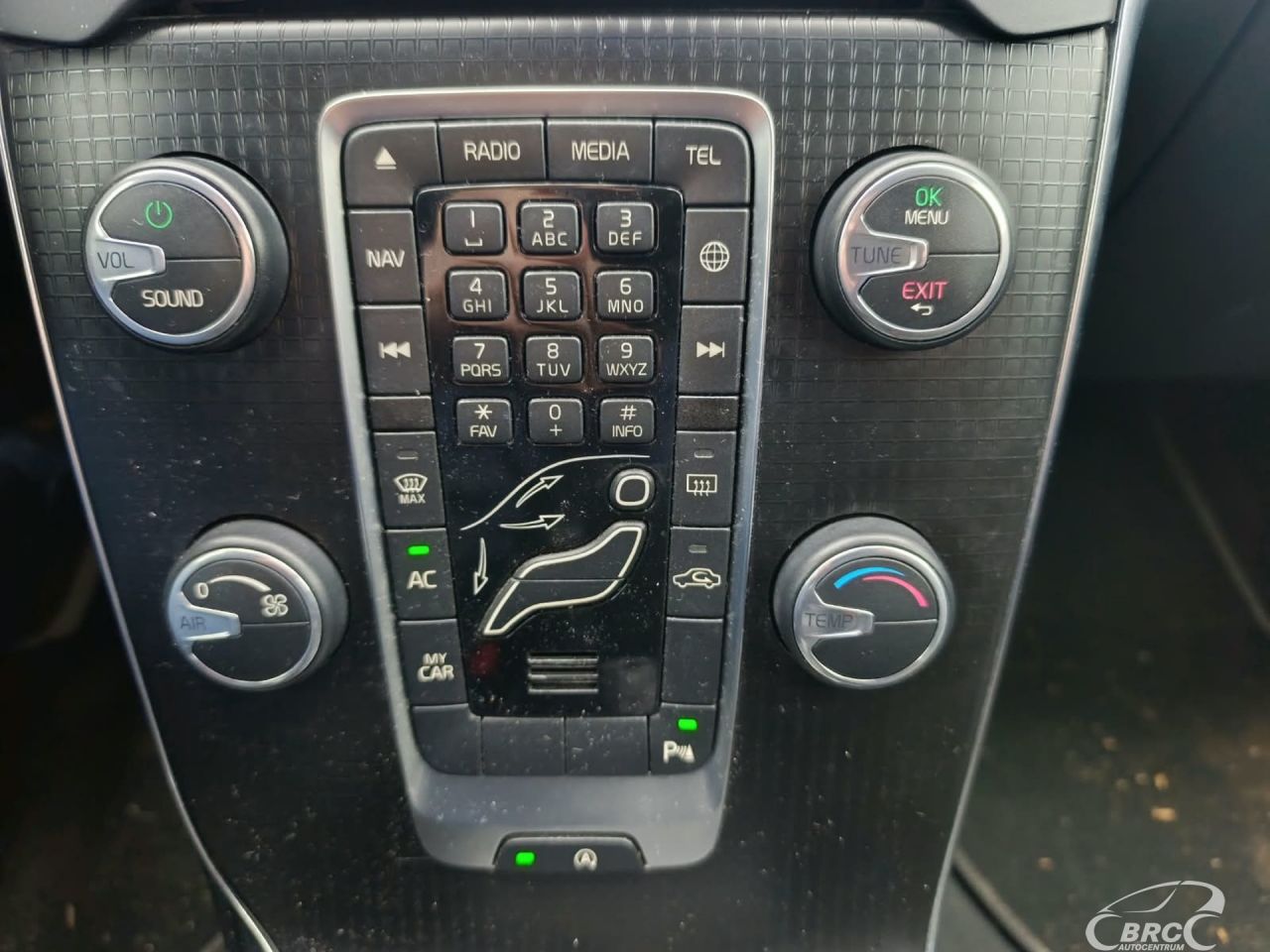 Volvo V40 | 19