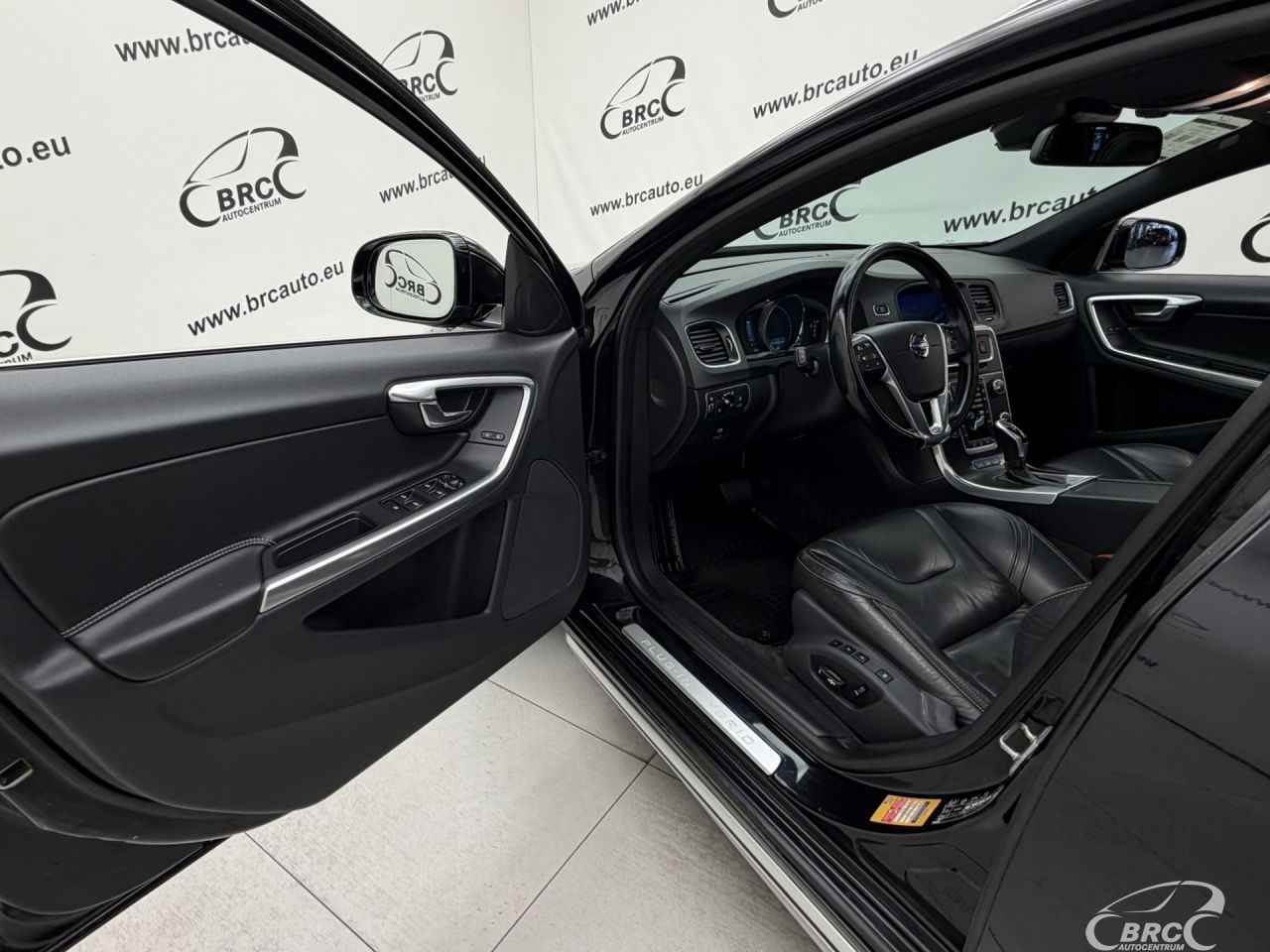 Volvo V60 | 16
