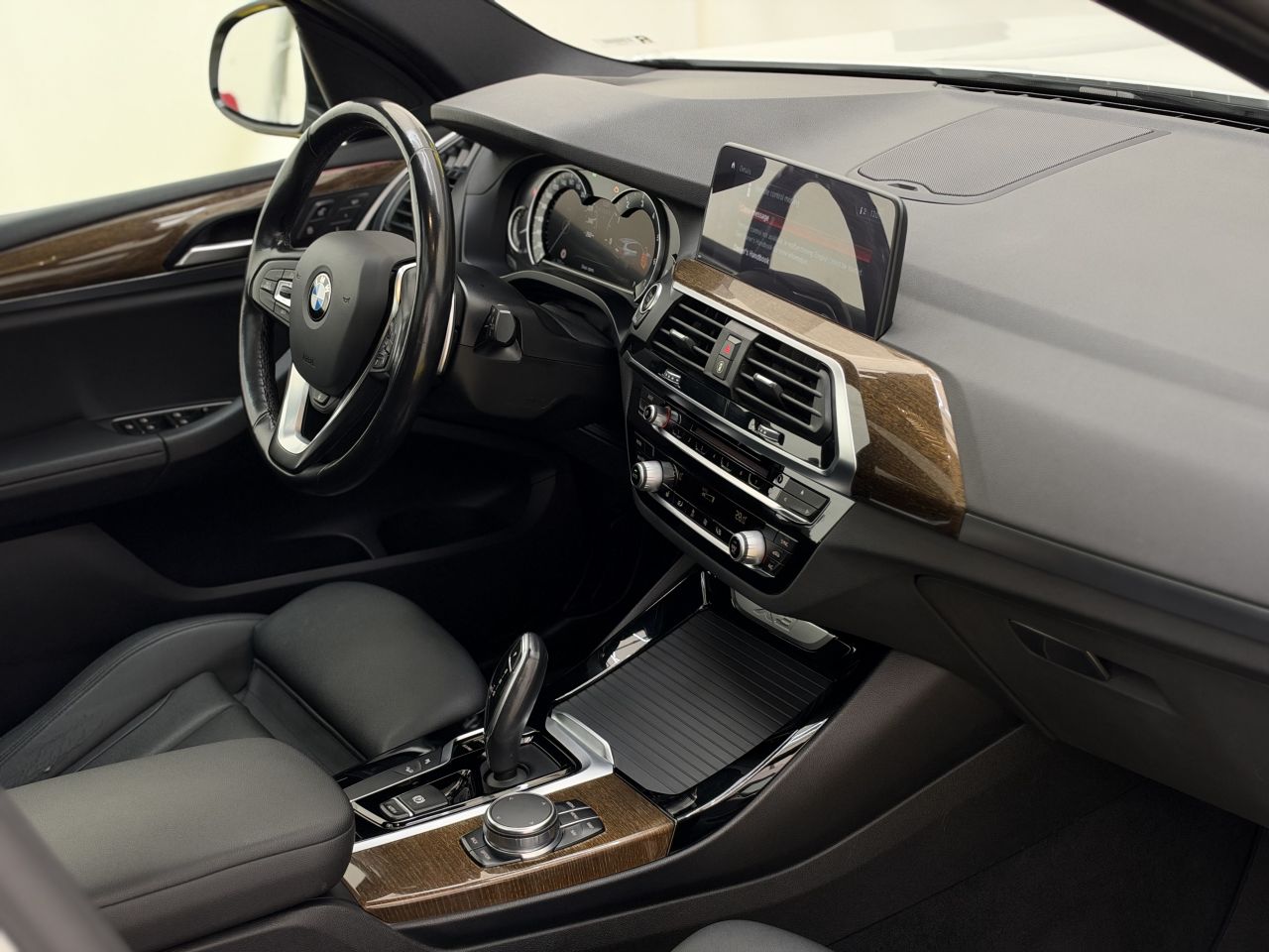BMW X3 | 12