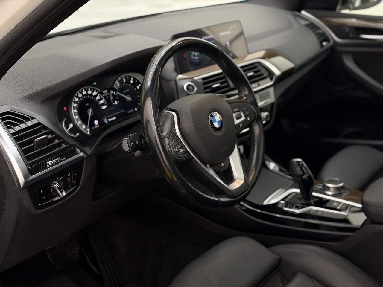 BMW X3 | 8