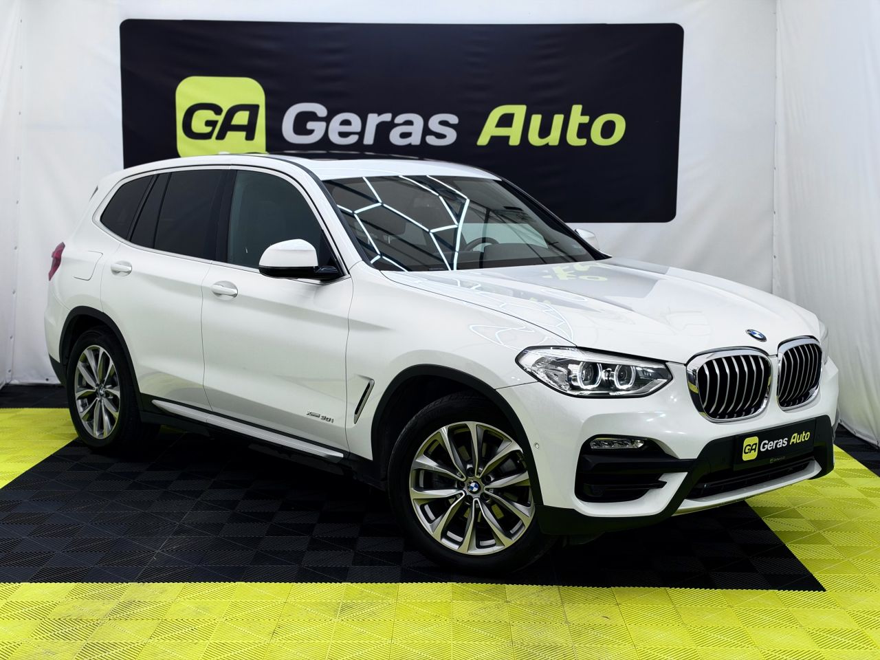 BMW X3 | 1