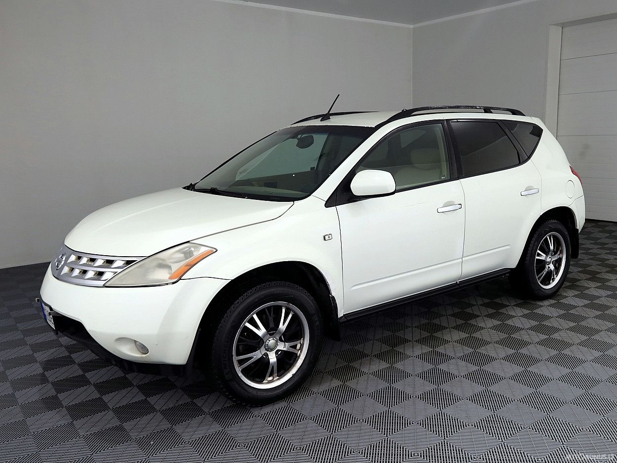 Nissan | 1