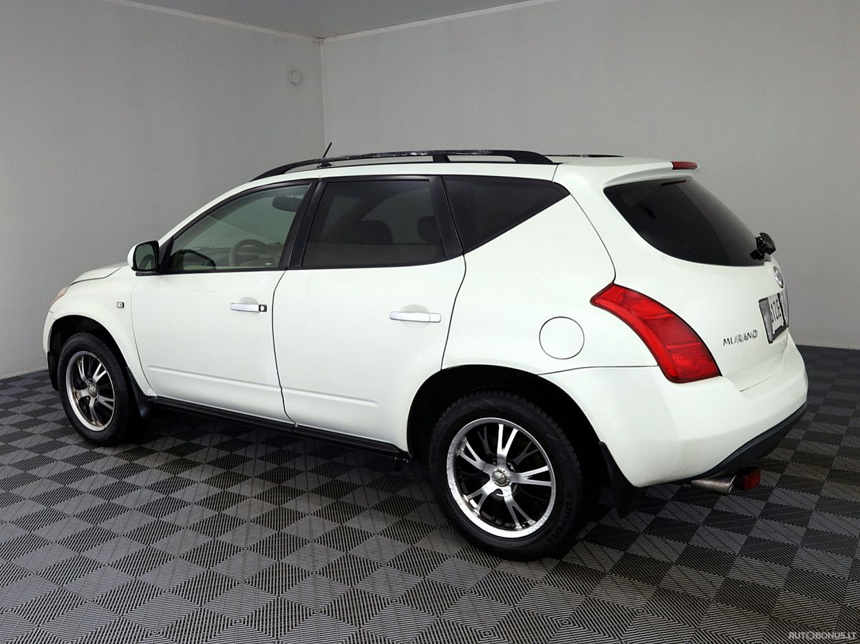 Nissan | 3