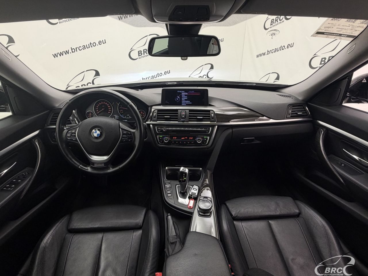 BMW 330 | 18