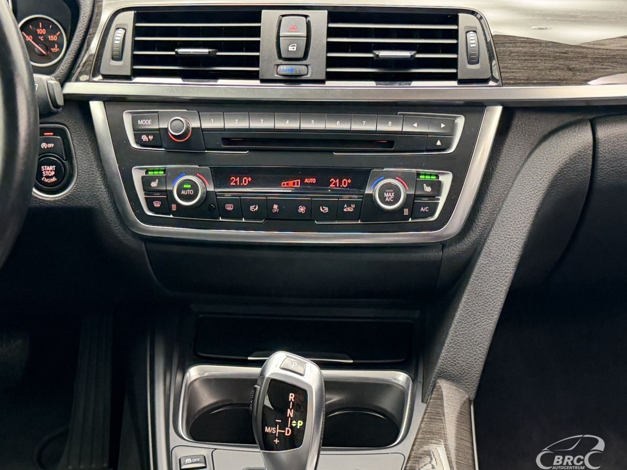 BMW 330 | 15