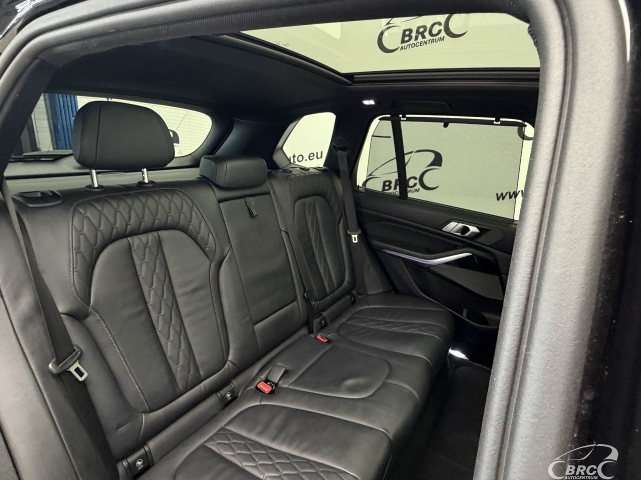 BMW X5 | 12