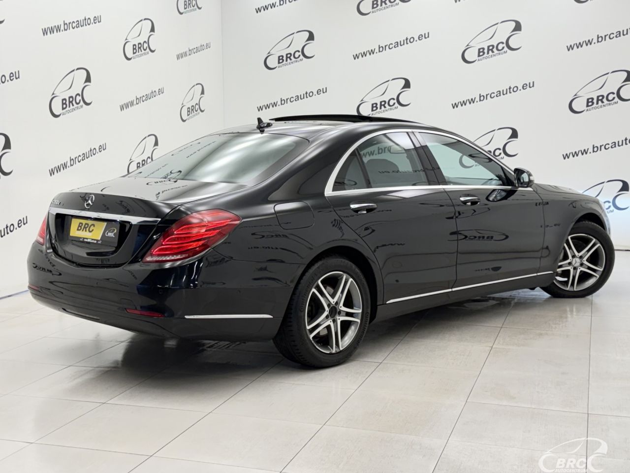 Mercedes-Benz S350 | 1