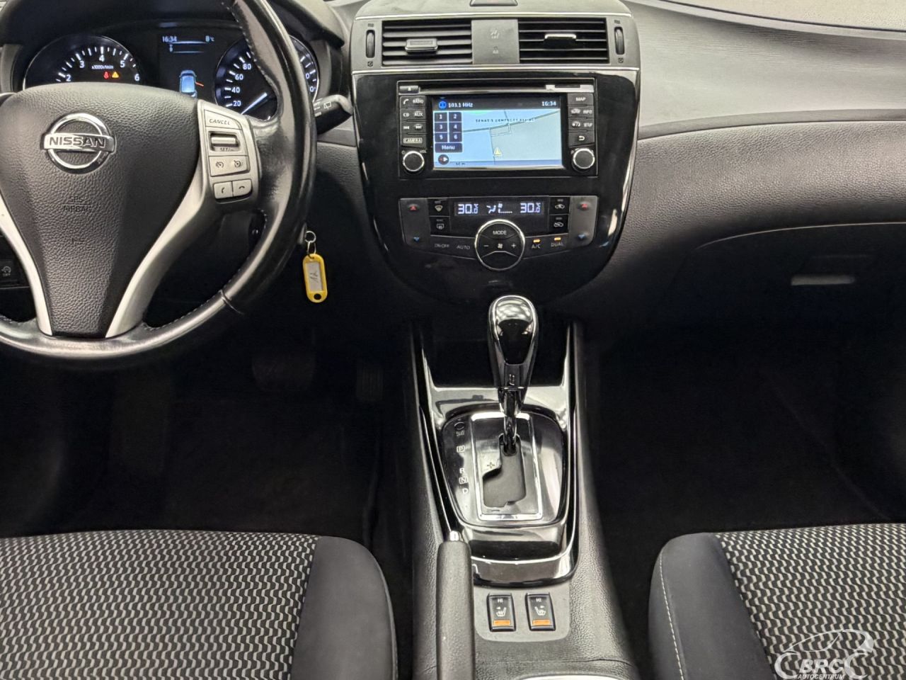Nissan Pulsar | 13