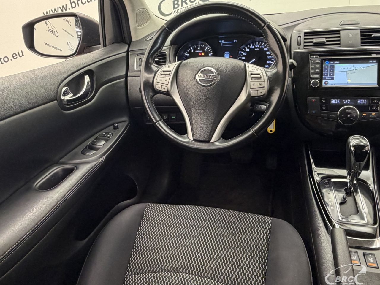 Nissan Pulsar | 12